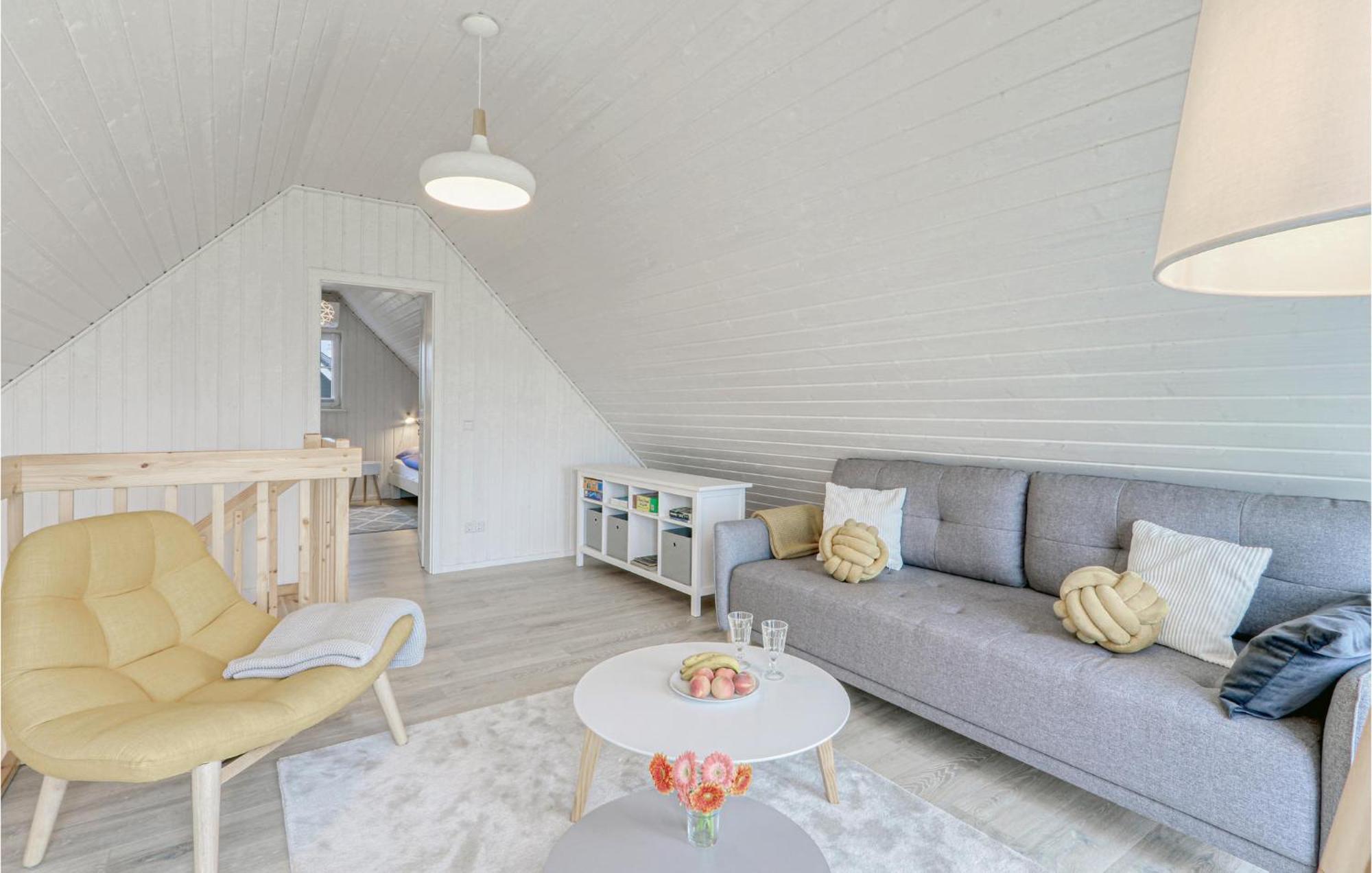 2 Bedroom Lovely Home In Zerpenschleuse Exteriör bild